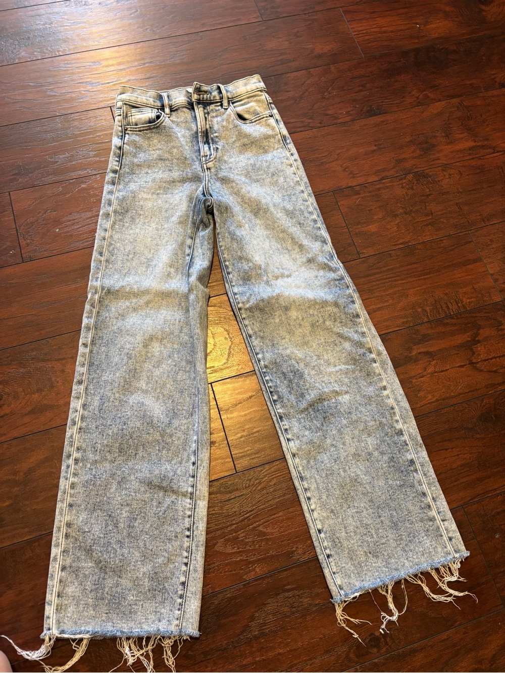 Alter’d state jeans - Picture 2 of 3